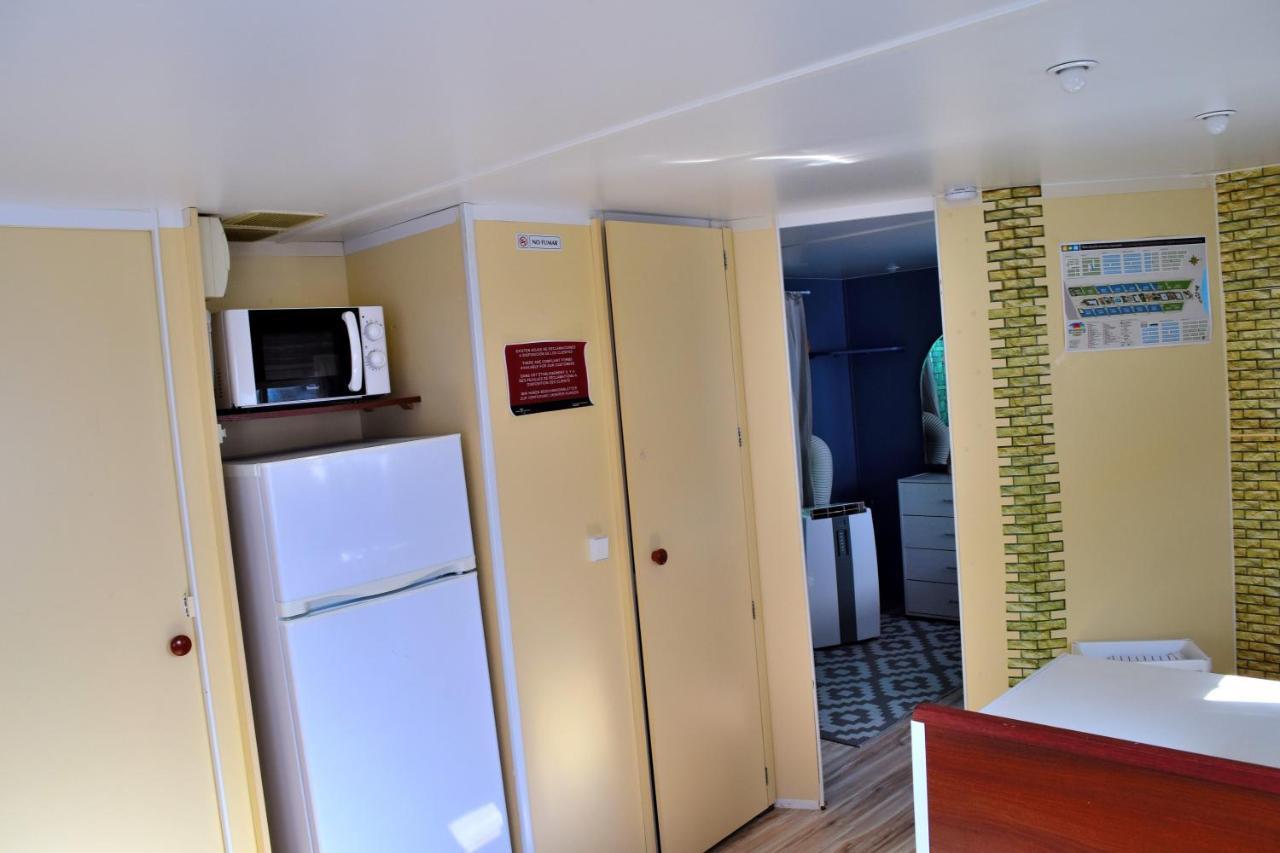 ホテル Casita Movil En Camping De La Manga エクステリア 写真